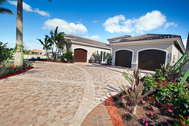 Best Custom Driveway Pavers  in North Oaks, MN